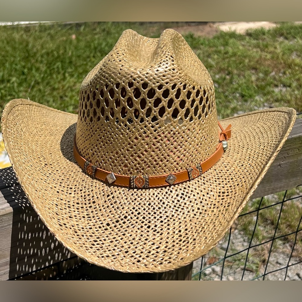🤠 Moks Man Straw Cowboy / Cowgirl Hat With Decorative Leather Strap🤠